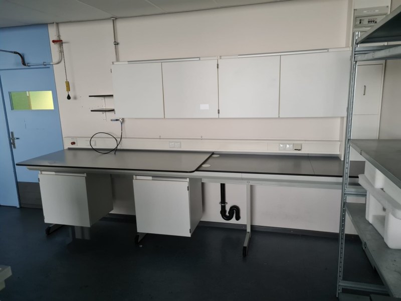 1996 - Used S+B Laboratory wall table (364 cm)