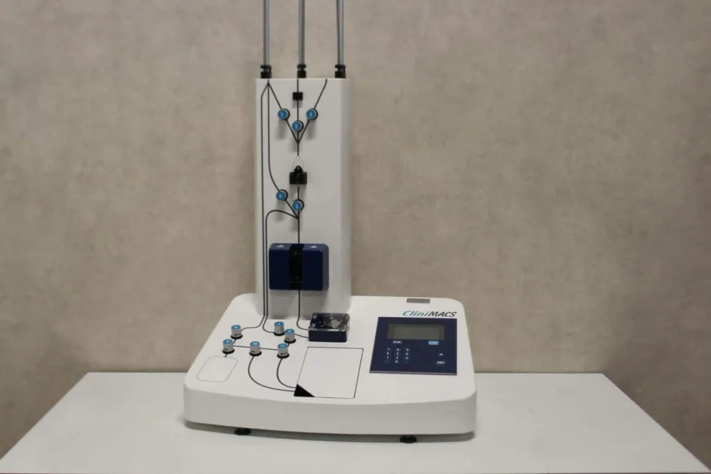 Miltenyi Biotec CliniMACS Plus Instrument