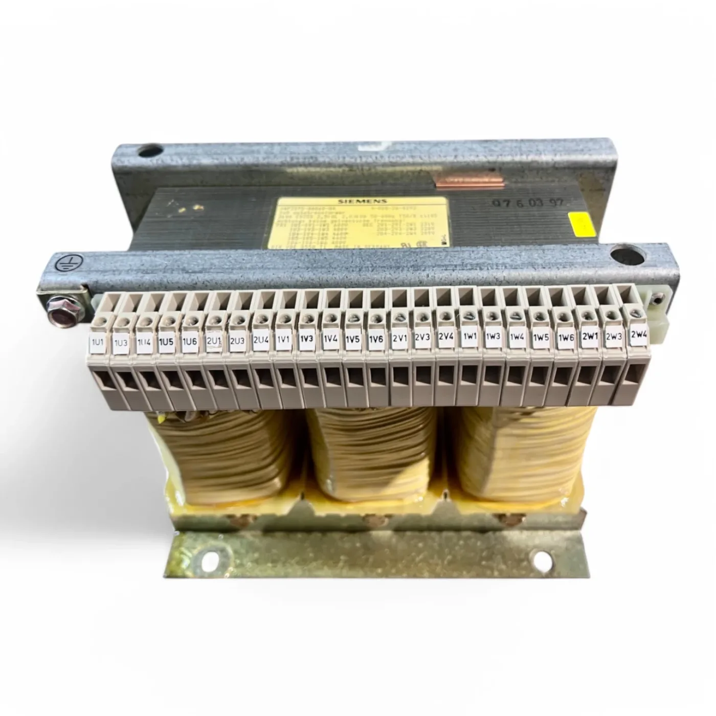 Siemens Autotransformator 4AP2595 0AS60 8A 3 kVA – 400 bis 600 V Eingang – 209 bis 231 V Ausgang - 3