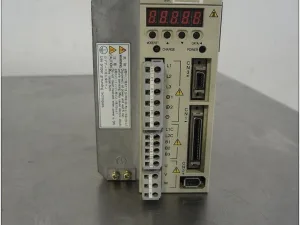 2010 YASKAWA SGDH-08AE-S AI1552