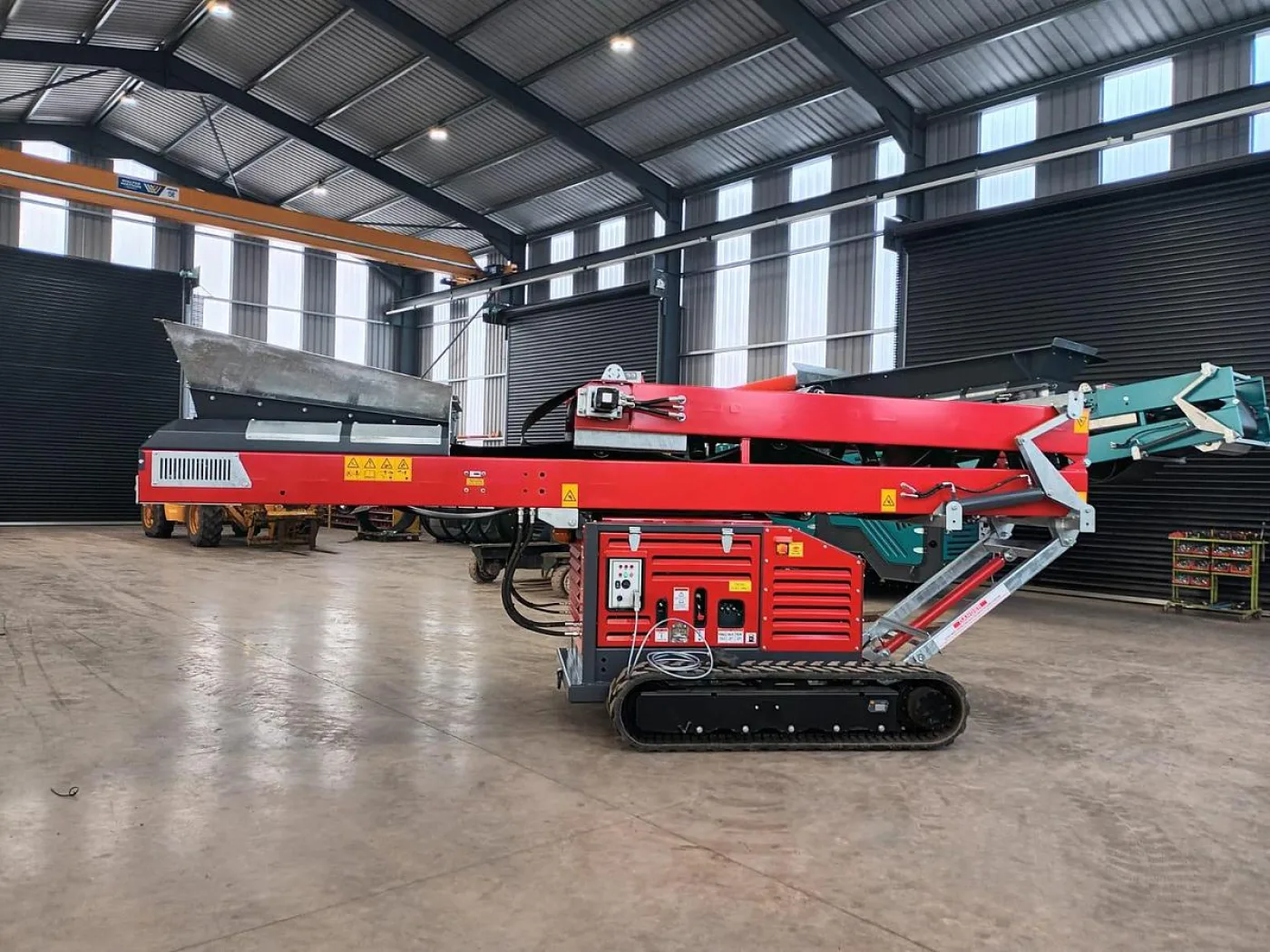 Metberg T3030 Tracked Stockpiling Conveyor - 4