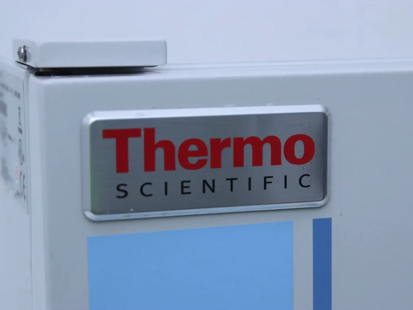 Thermo MIDI 40 CO2 Incubator - 4