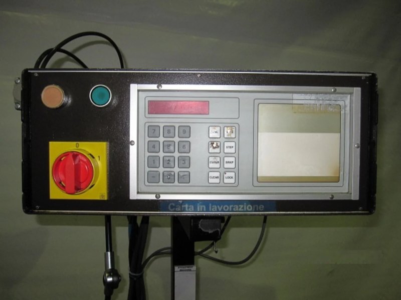 018632 - SIMONET 102