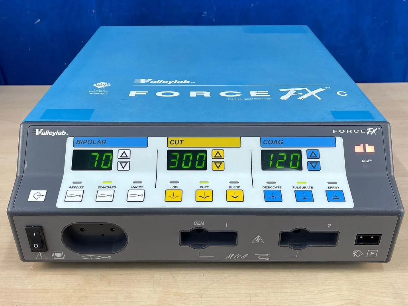Valleylab Force FX-8C YOM 2007 - 3
