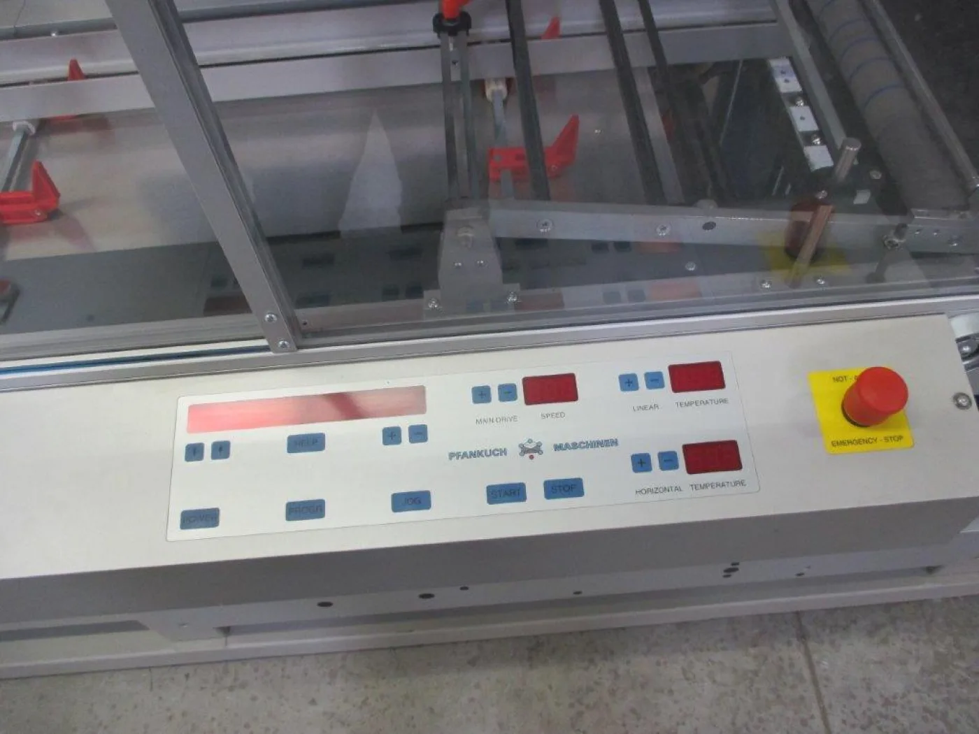 Verpackungsautomat Pfankuch VP-4502 mit Übergabestation ST 450 - 4