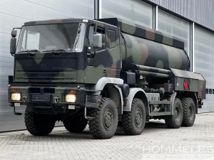 Iveco Trakker 8x8 tankertruck