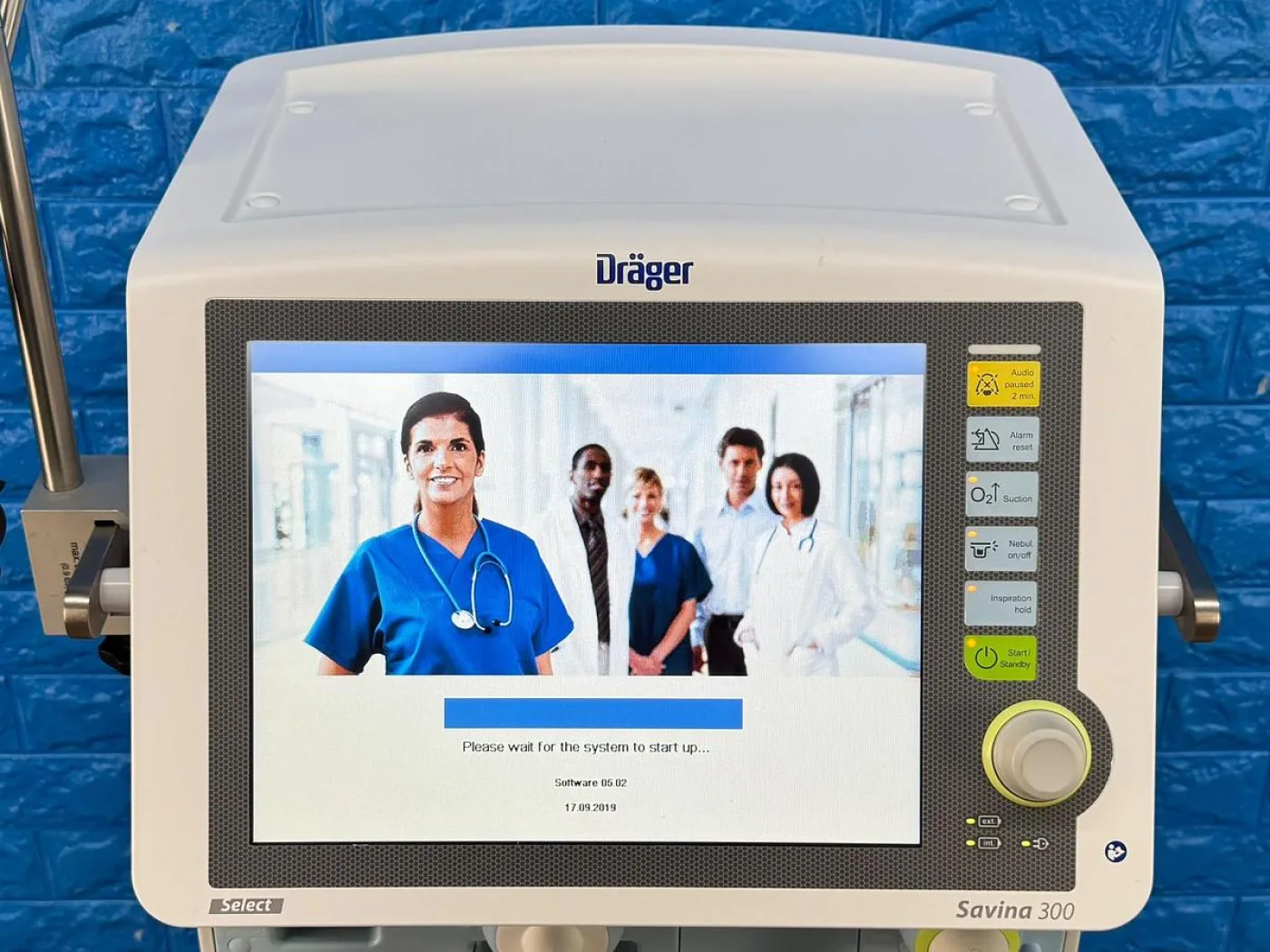 Drager Savina 300 Ventilator YOM: 2020 with low working Hours - 3