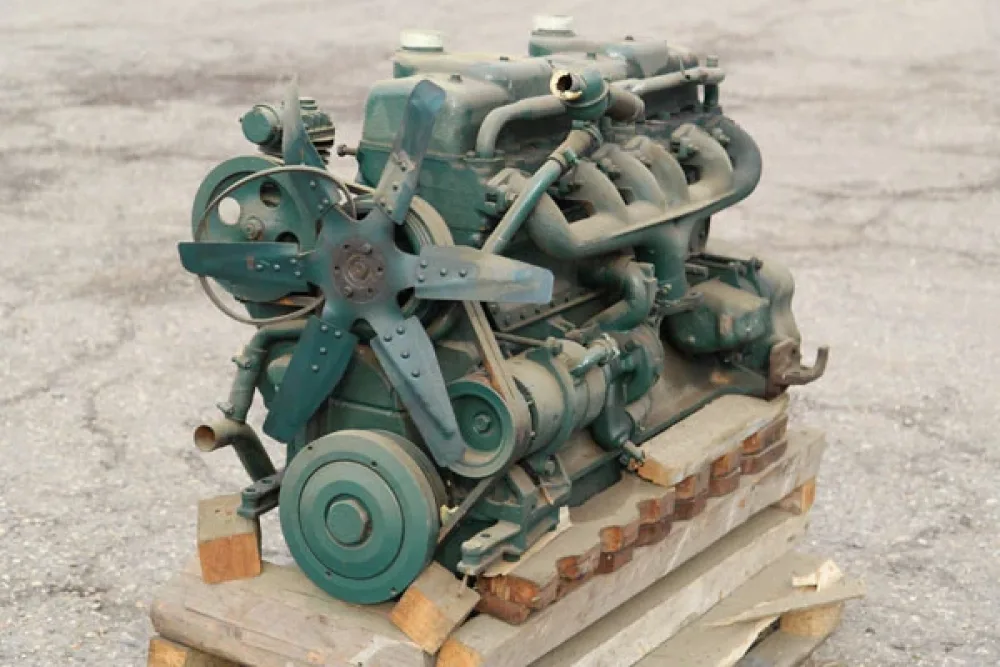 Mercedes Benz motor