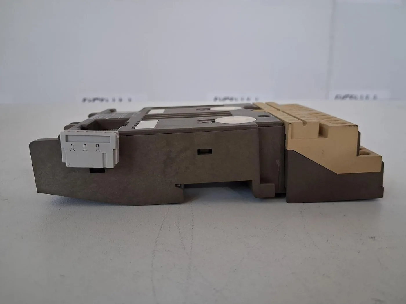 Siemens SIMATIC S5 Bus Module 6ES5 700-8MA11 - 2