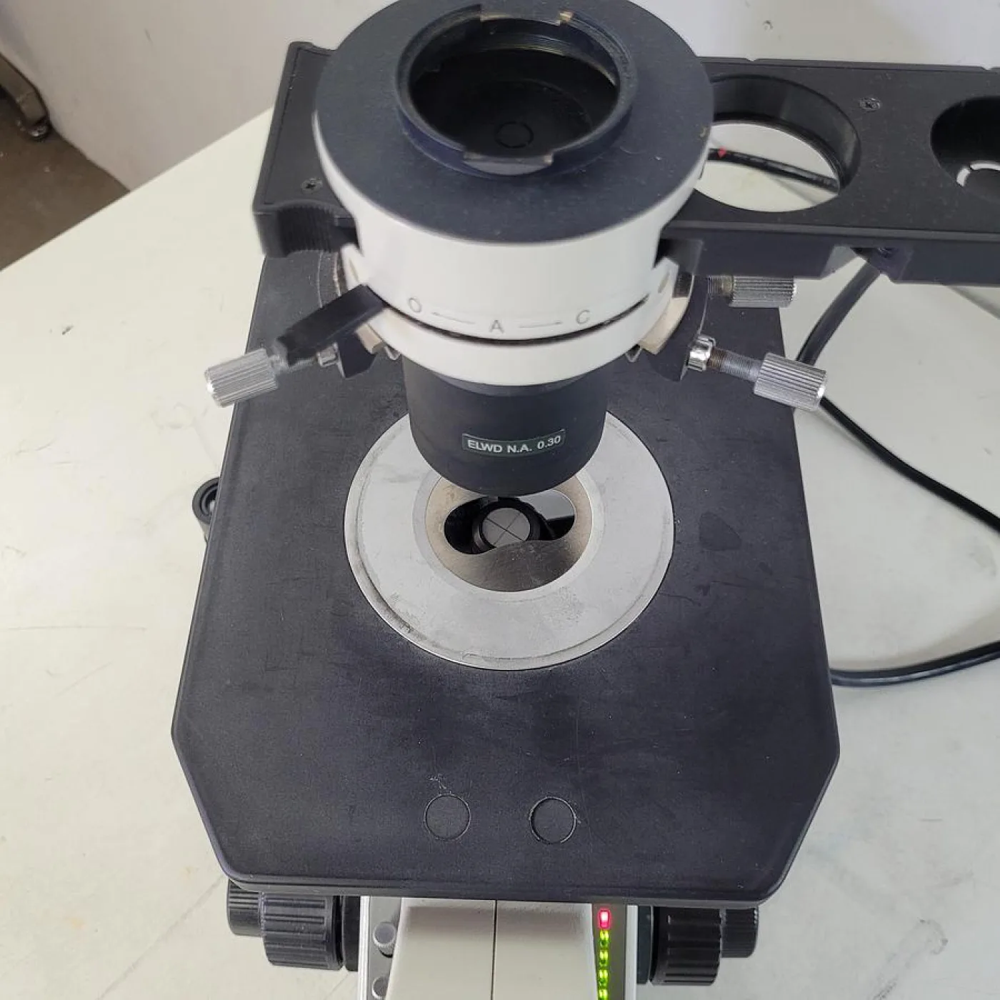 Motic AE31 Microscope - 7