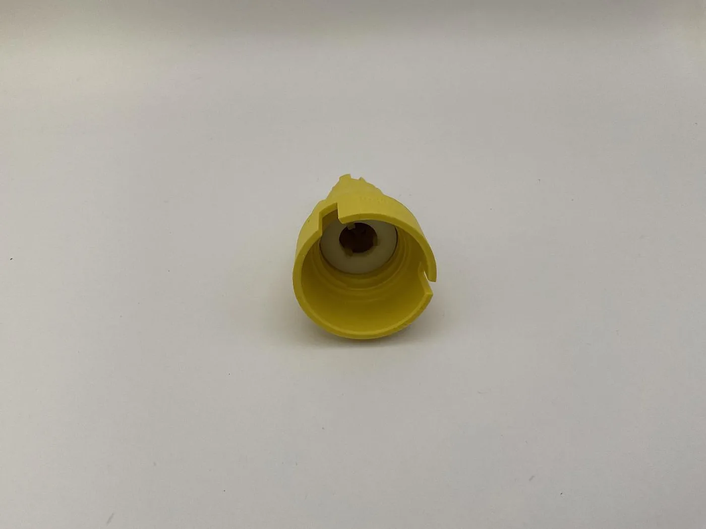 Drager Sevoflurane filling adaptor - 2