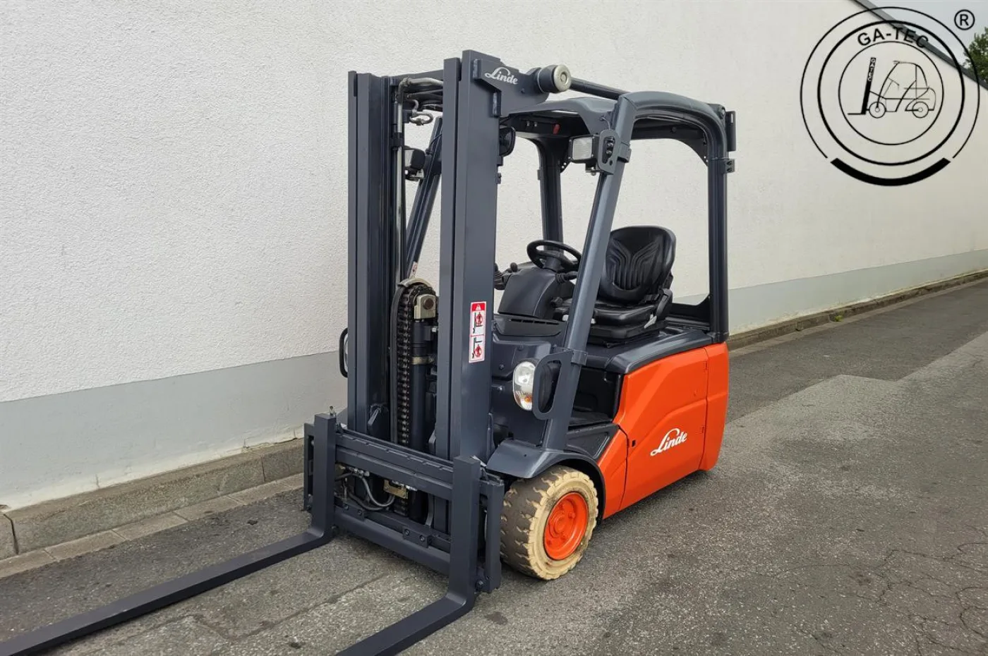 Linde E15 - 1
