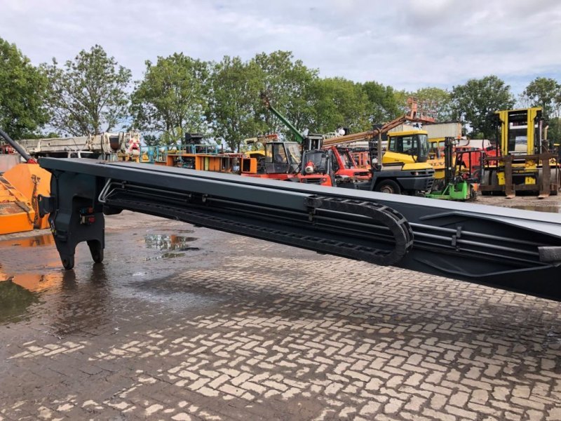 Kalmar Boom for empty containers reach stacker