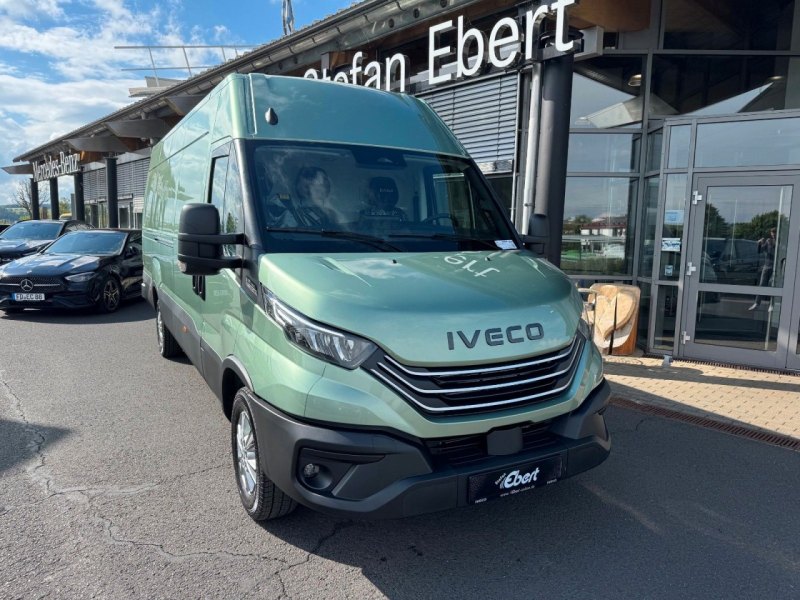 Iveco Daily 35S18 HA8 3.0L *R4.100mm*Automatik*AHK*LED
