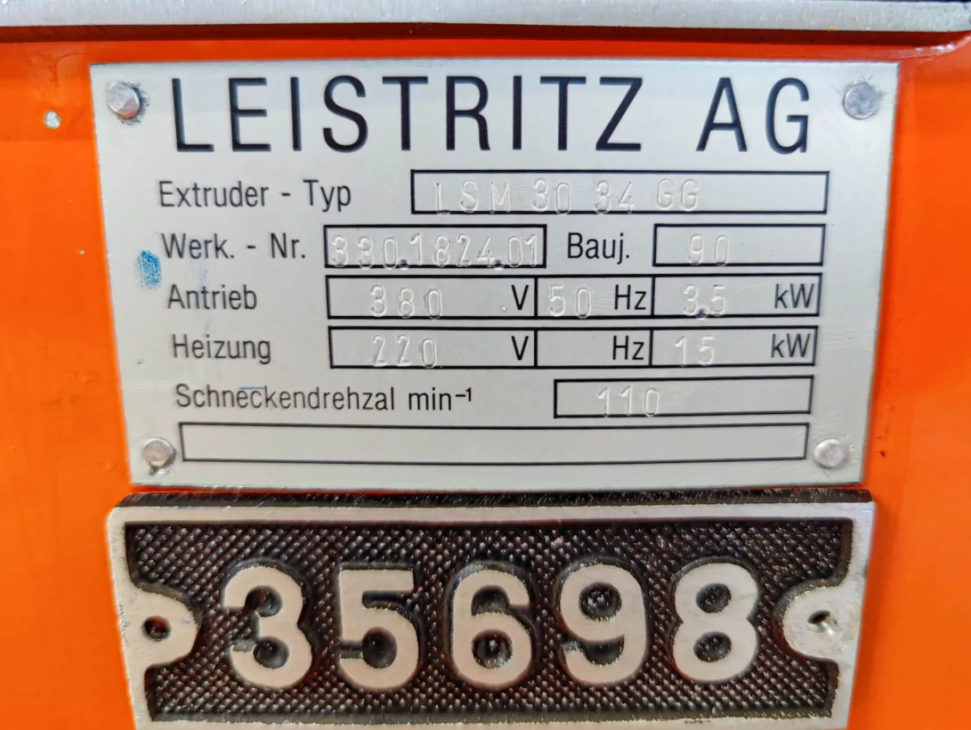 Leistritz LSM-30 34 GG - Double screw extruder - 7