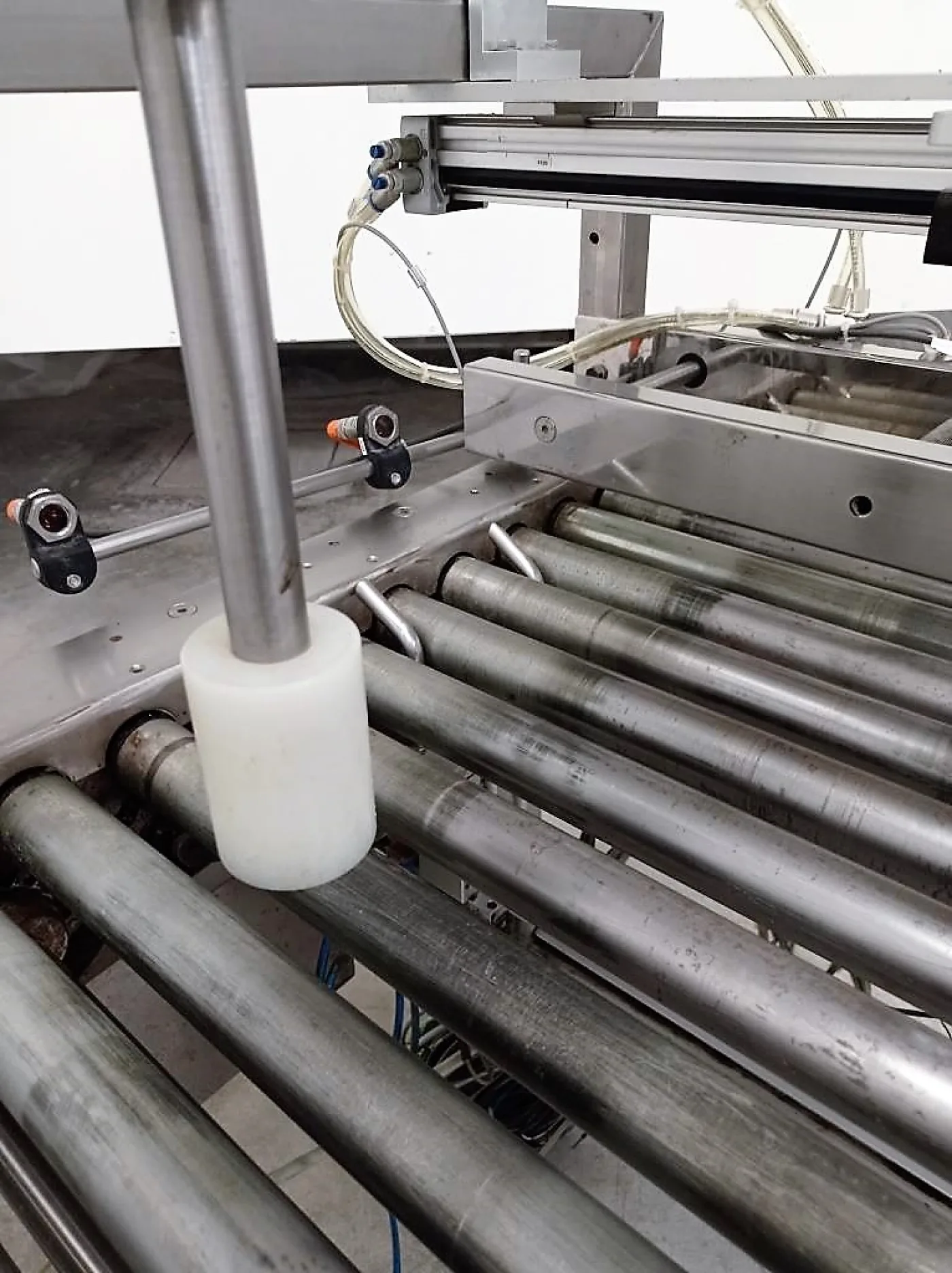 RULLIERA MOTORIZZATA CON SCARICO PNEUMATICO – TAM – MOD. TR KRM - 4