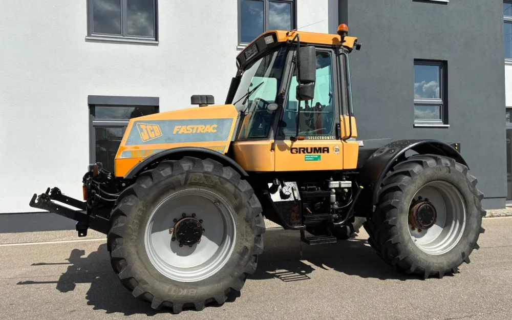 Schlepper / Traktor JCB Fastrac 185/65