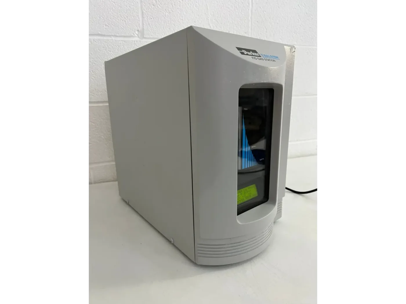 Parker Balston FID-1000-220 Gas Station - 3