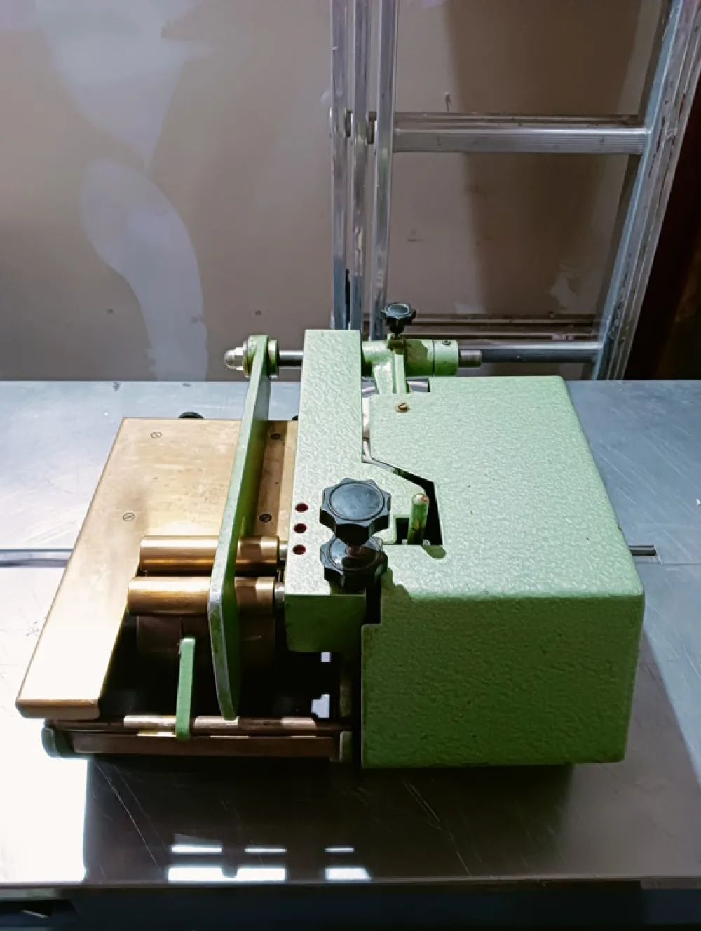 Kantenanleimmaschine Sumbel Perkeo 90