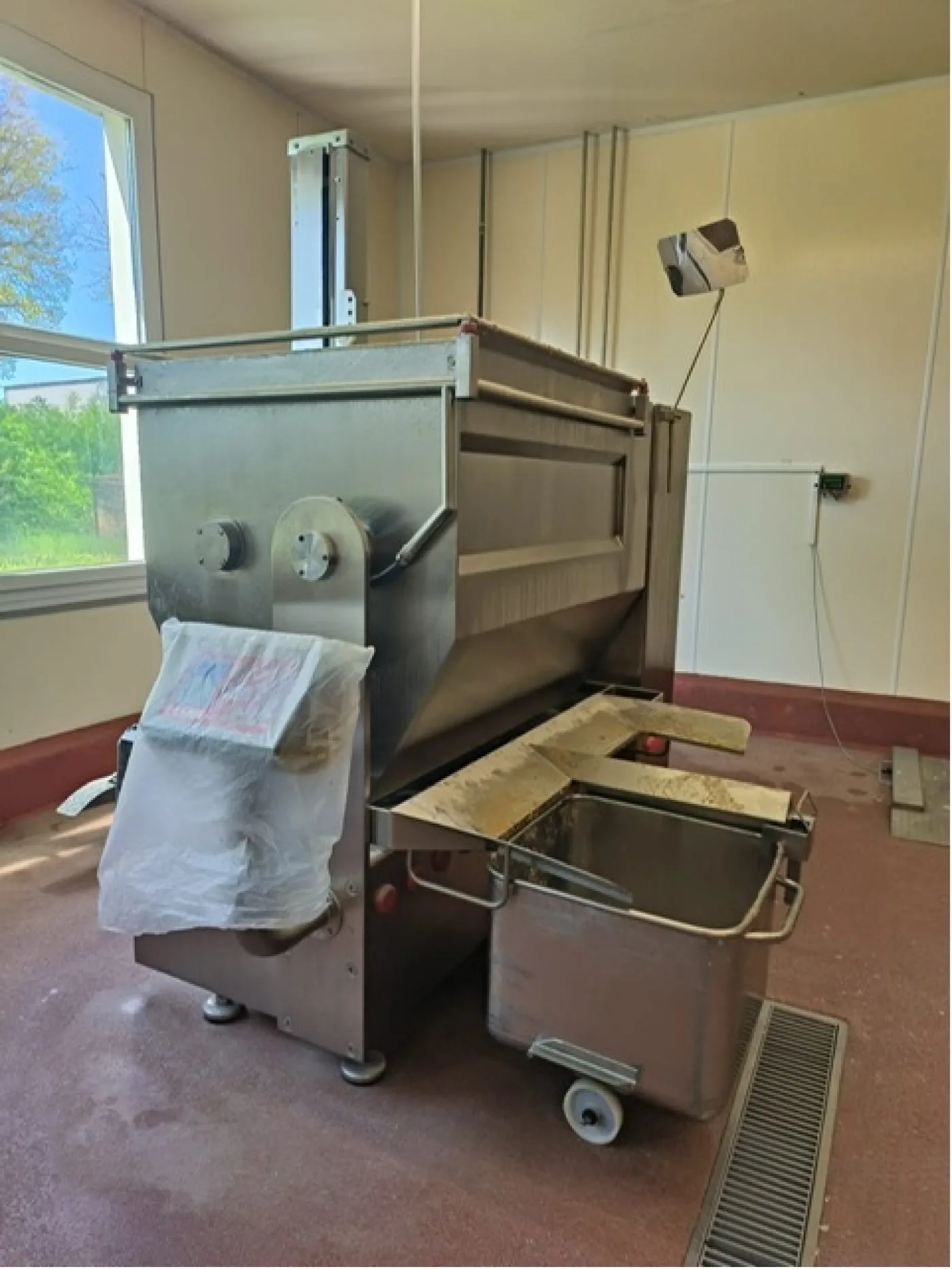 Laska 1000ltr Z Arm Mixer - 3