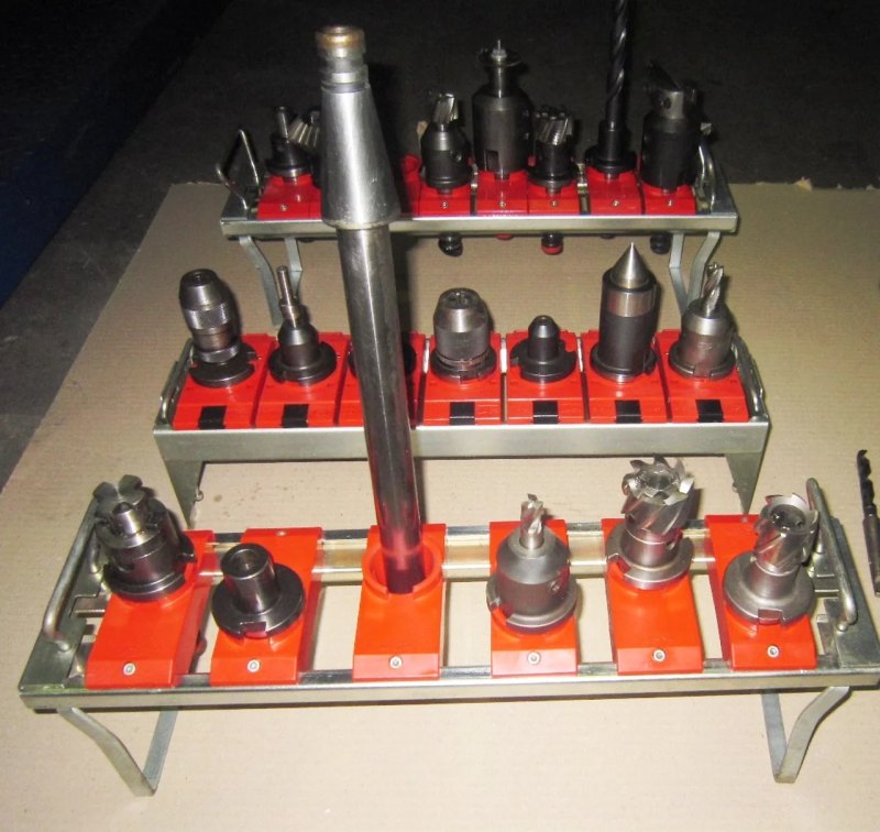 017659 - DECKEL FP 2 NC
