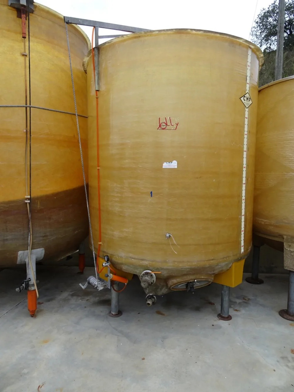 FIBERGLASS TANK , VARIABLE CAPACITY TANK CMP, CAPACITY HL 70 ABOUT, SECOND-HAND EQUIPMENT