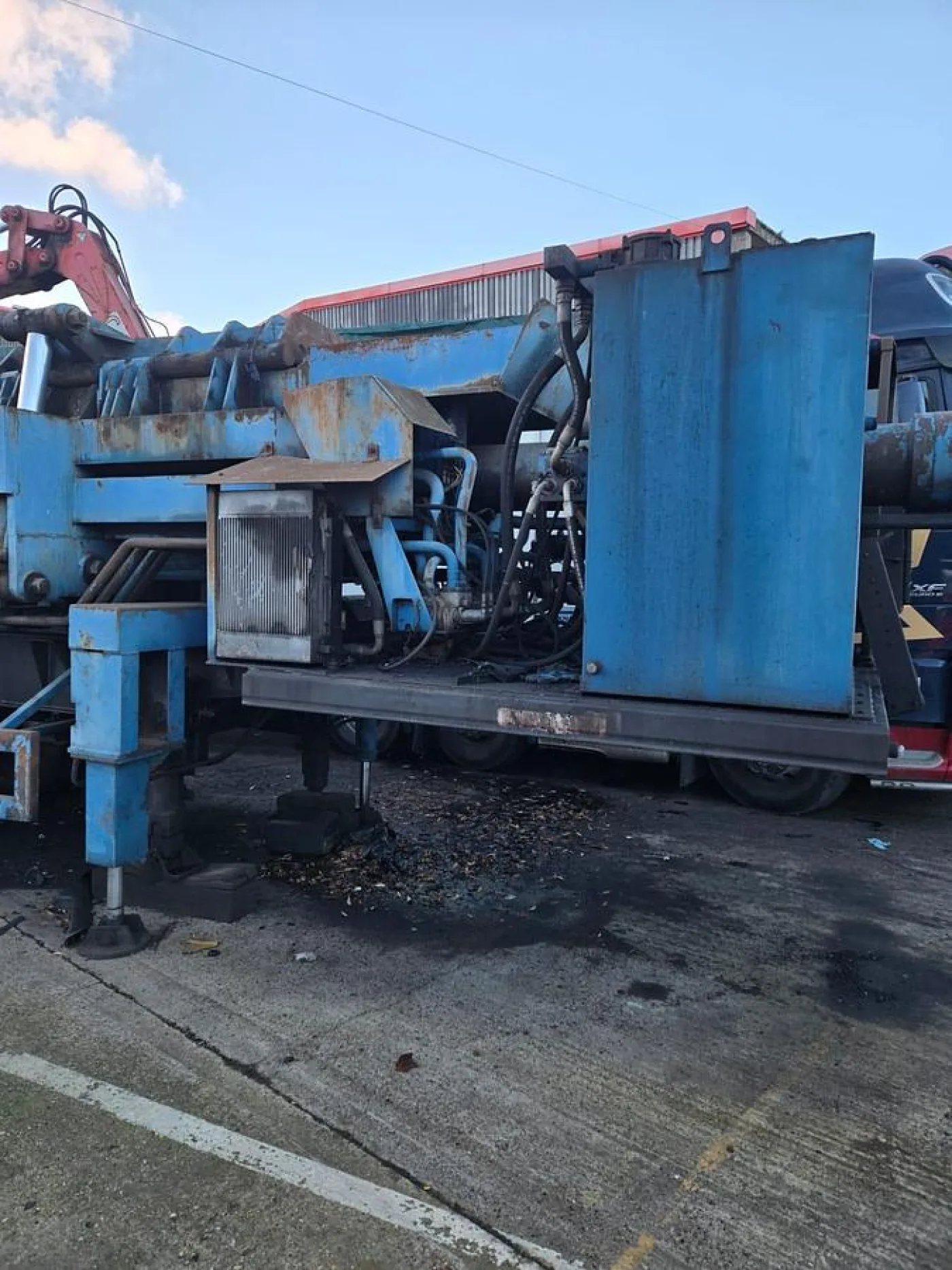 2004 Lollini AL500 Car Baler W/Grab - 2