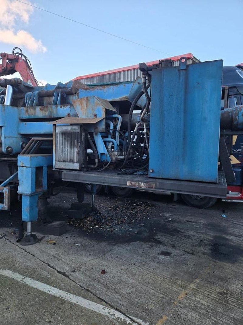 2004 Lollini AL500 Car Baler W/Grab