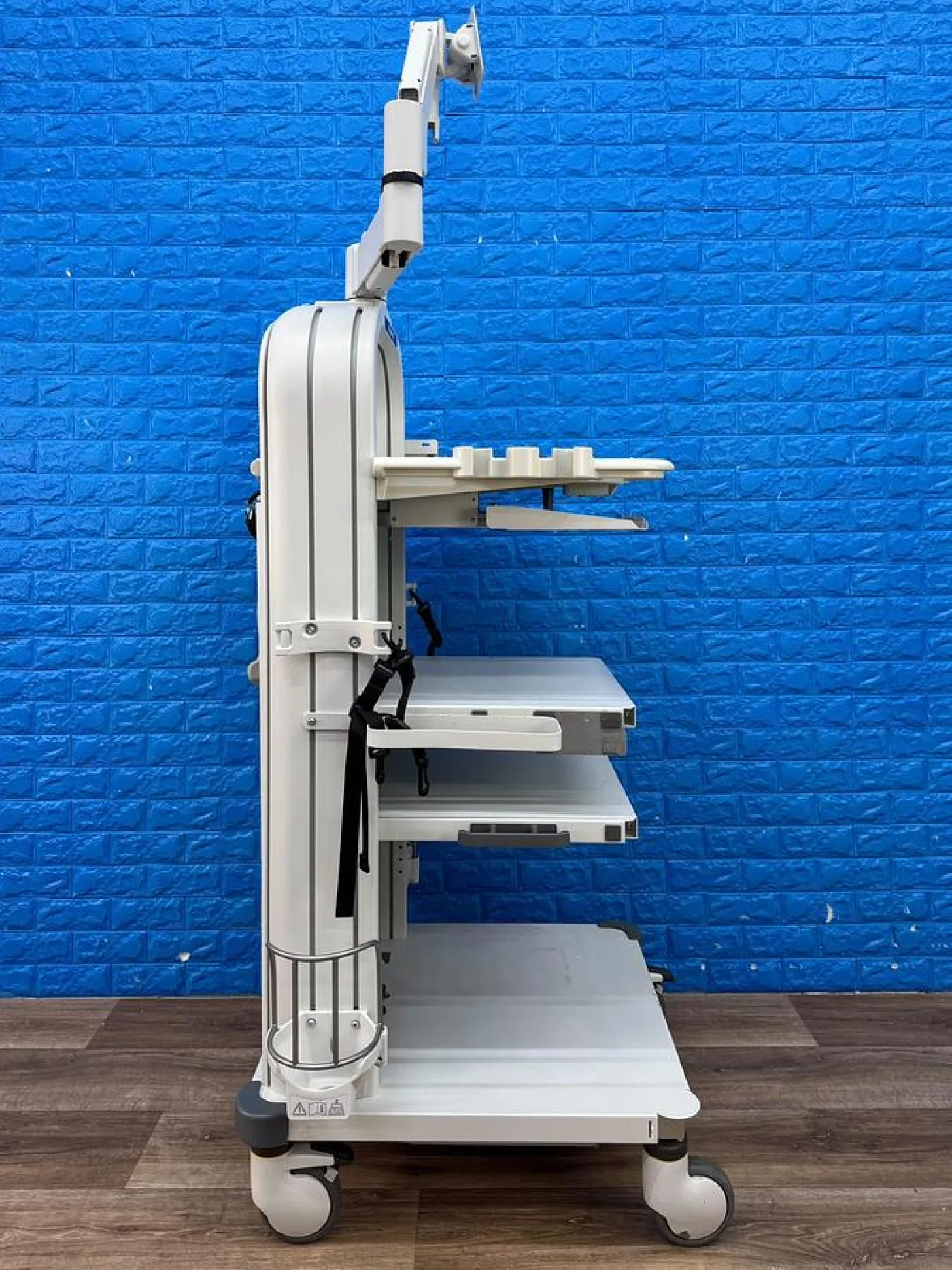 Olympus Trolley Model: WM-NP2 YOM: 2015 - 7