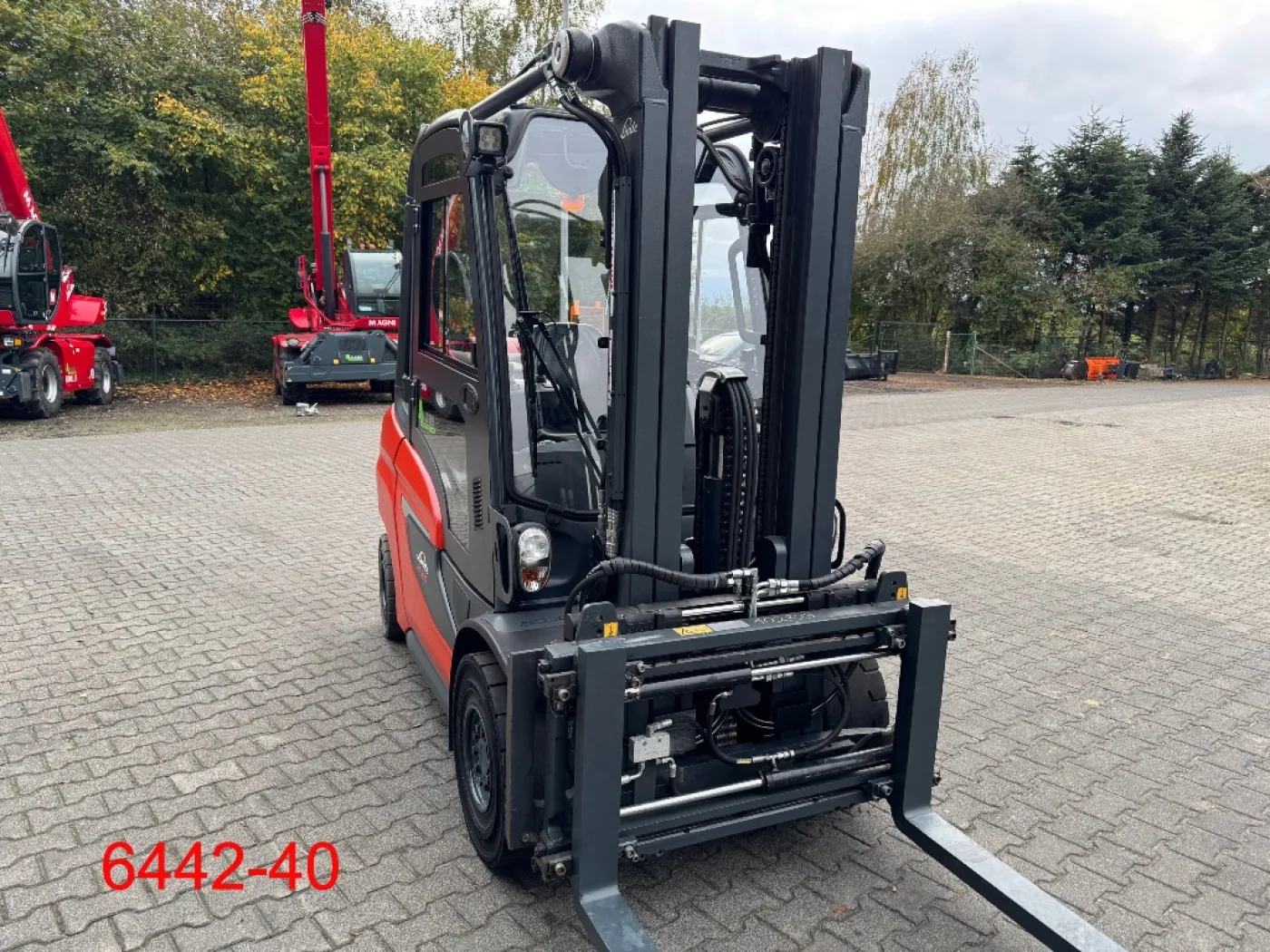 Linde H 35 T 01 - 8