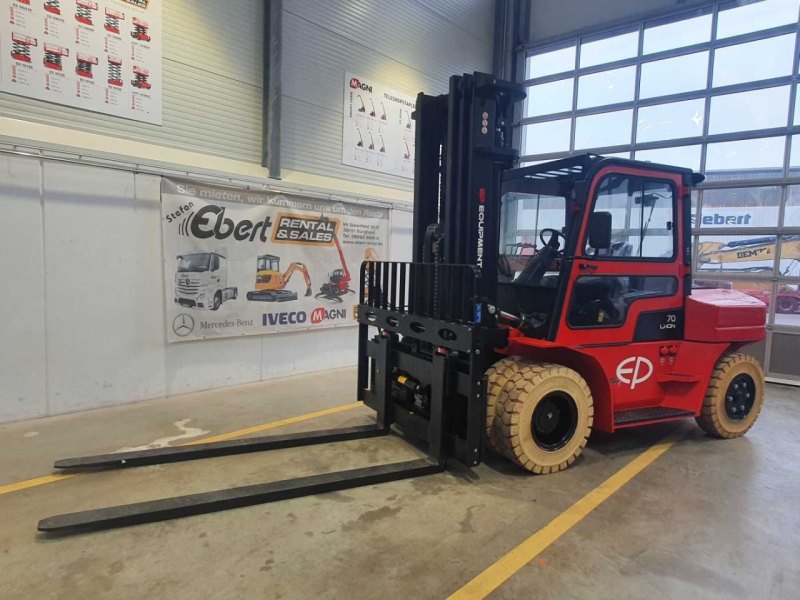 EP Equipment EFL 702 / 7T / Triplex: 5,40m / ZVG