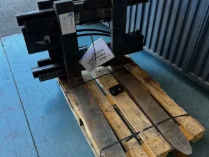 USED BULL FORKS
