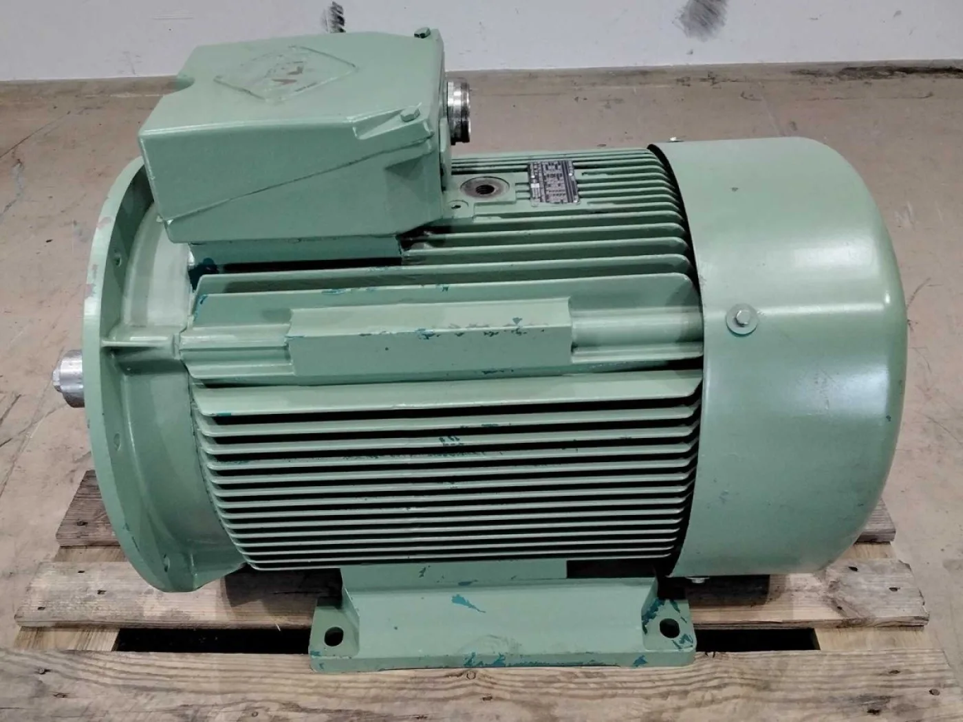 VEM Elektromotor / Drehstrommotor K21R 280M 4 TWS LL HW - 1