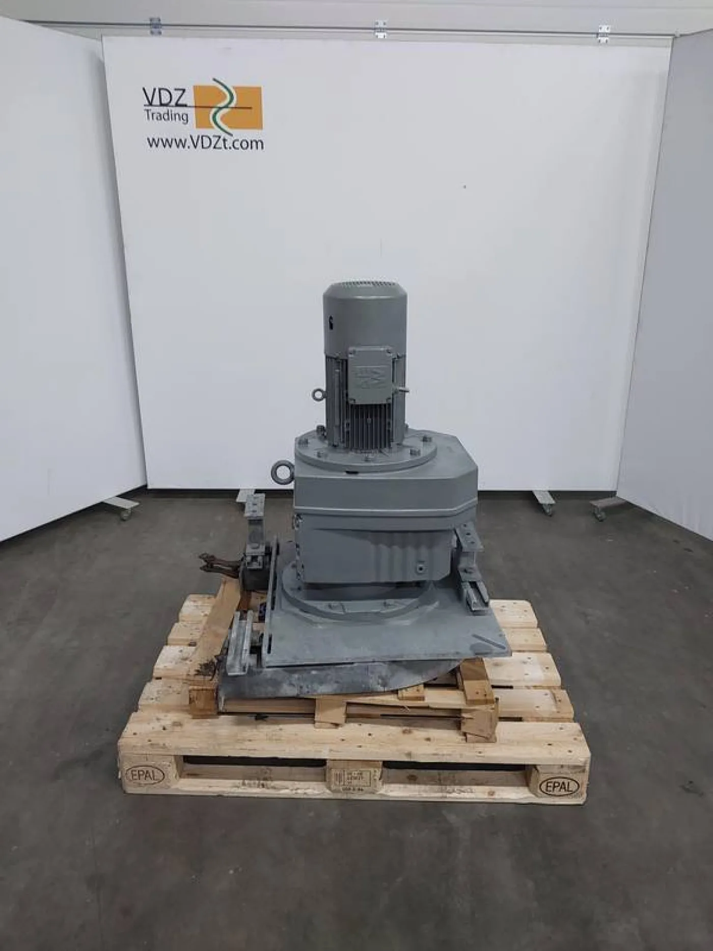 Drivewheel for birail conveyor - 4