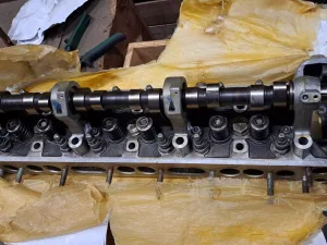 CIlinderkop gereviseerd ( compleet )