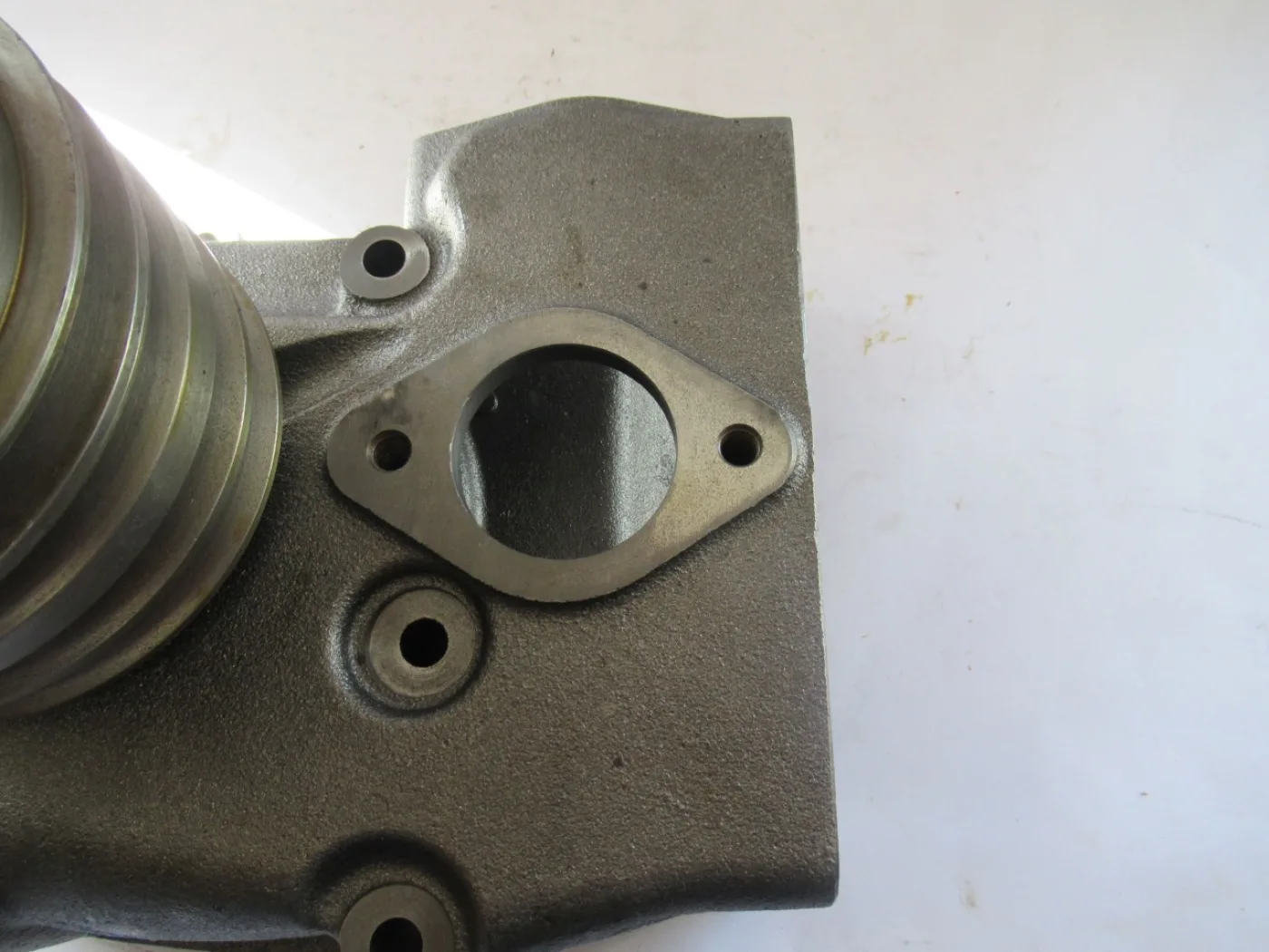 Waterpomp Volvo N10 - 6