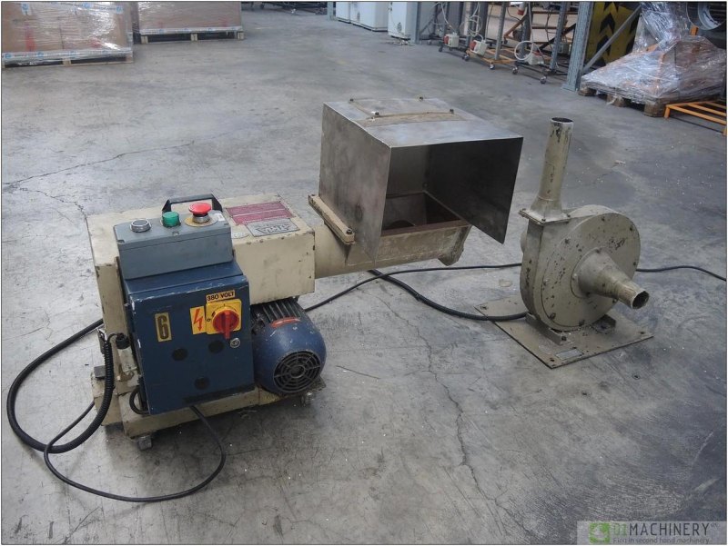 1987 TRIA 10-12/AC AI0455