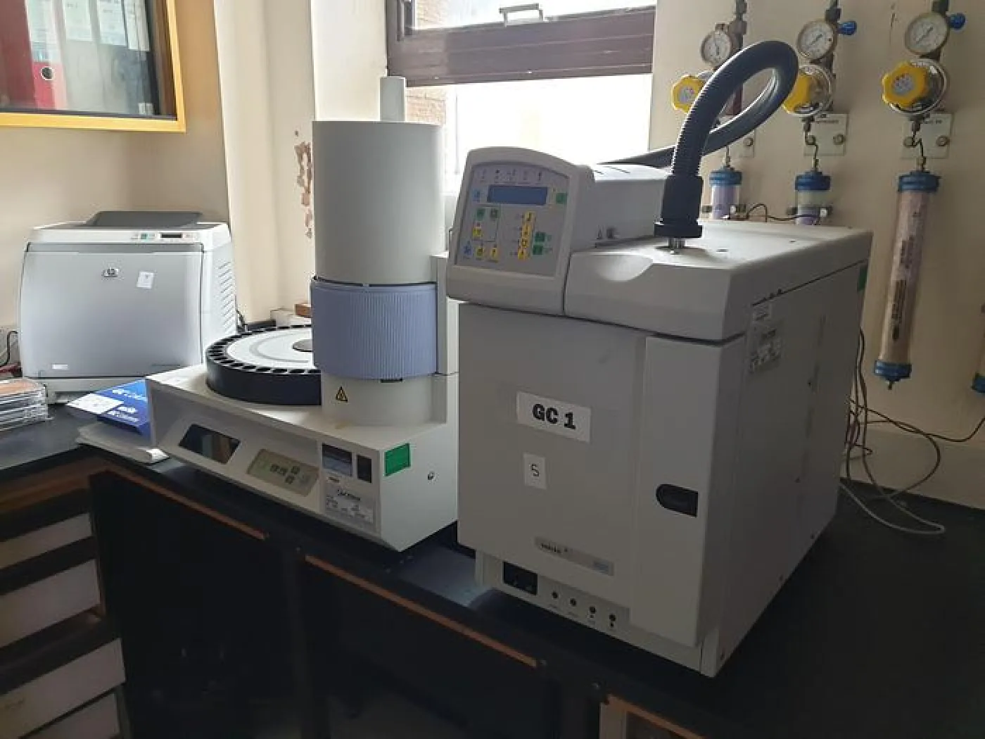 Varian 3900 Gas Chromatography - 2