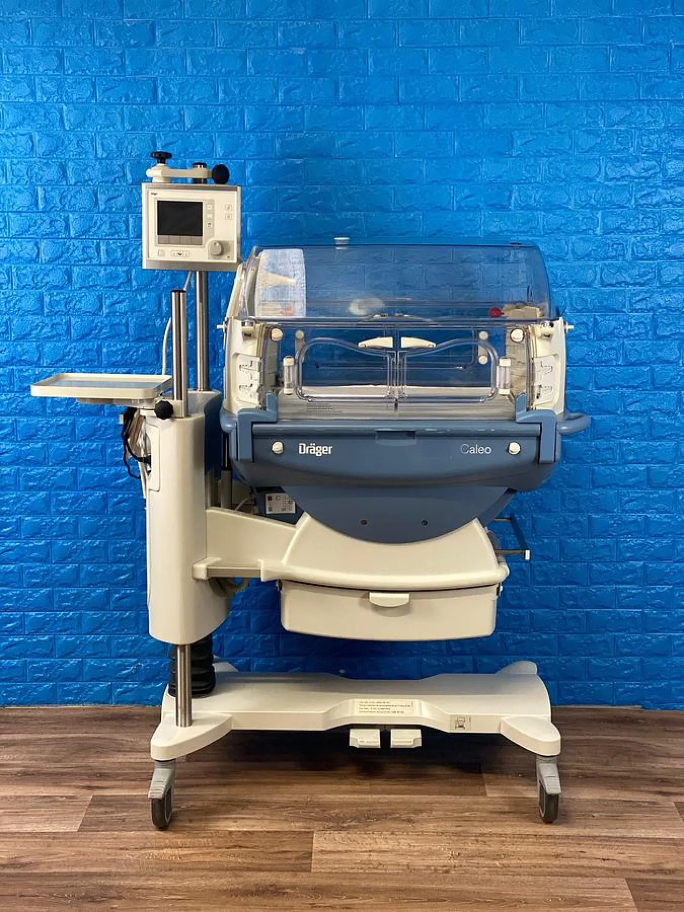 Dräger Baby Incubator Caleo YOM:2009 - 1