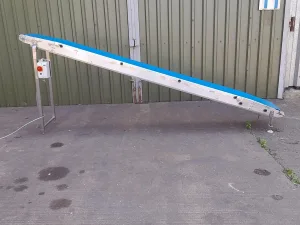 Incline Belt Conveyor