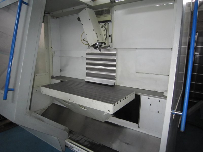 015401 - MIKRON UMS 710