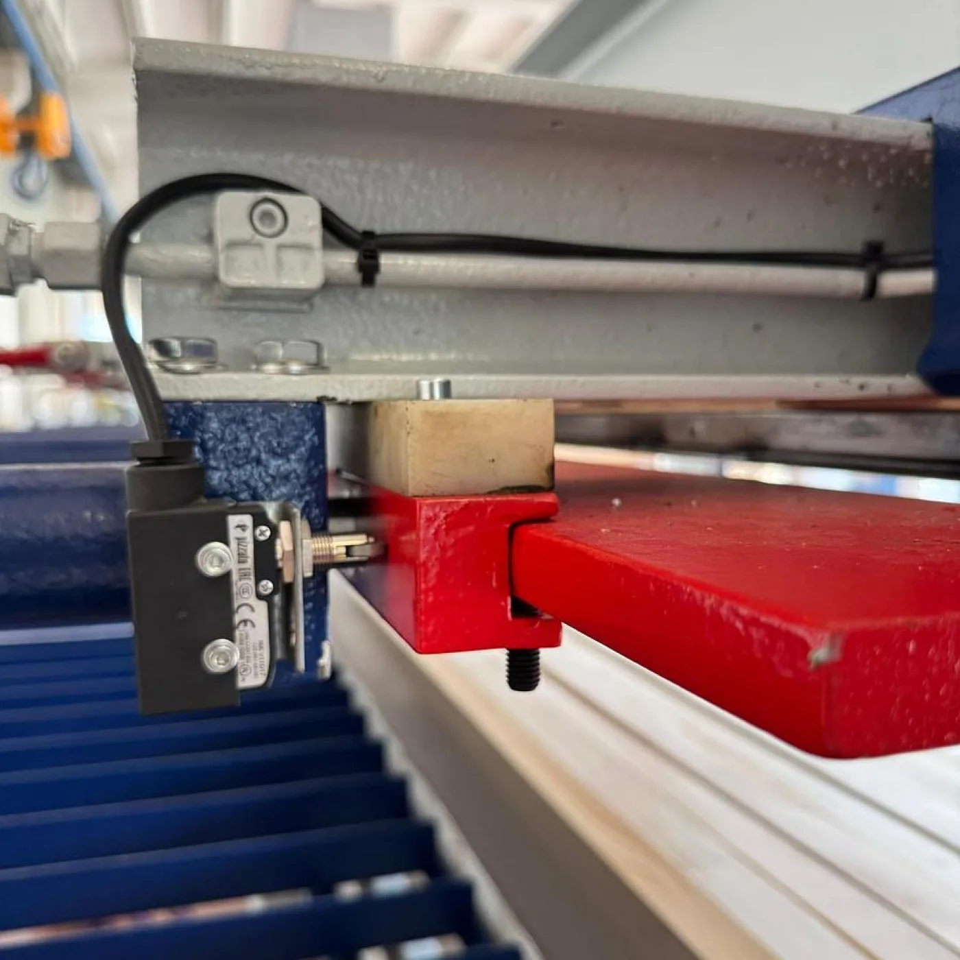 PRESSA LISTELLARE ORMA NPC L - 5