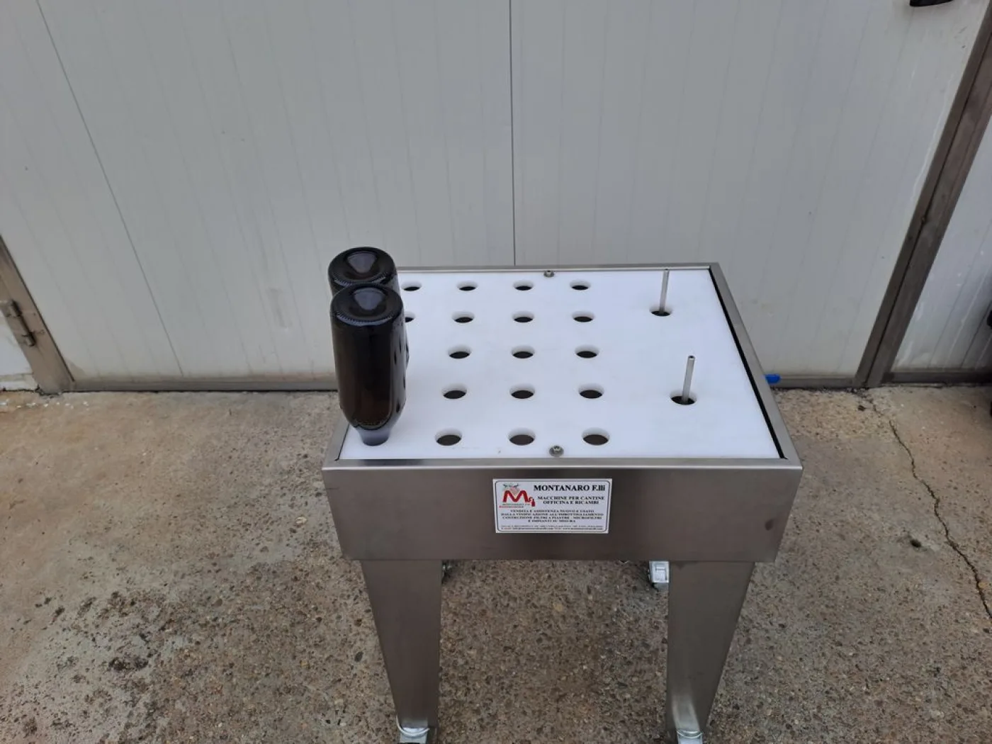 STAINLESS STEEL SEMIAUTOMATIC RINSING MACHINE, “MOD MF” WITH 2 WATER RINSING NOZZLES, SECOND HAND MACHINE - 8