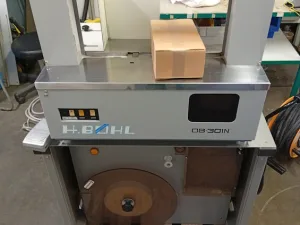 Banderolierer Akebono OB 301 N mit Großrollenmagazin