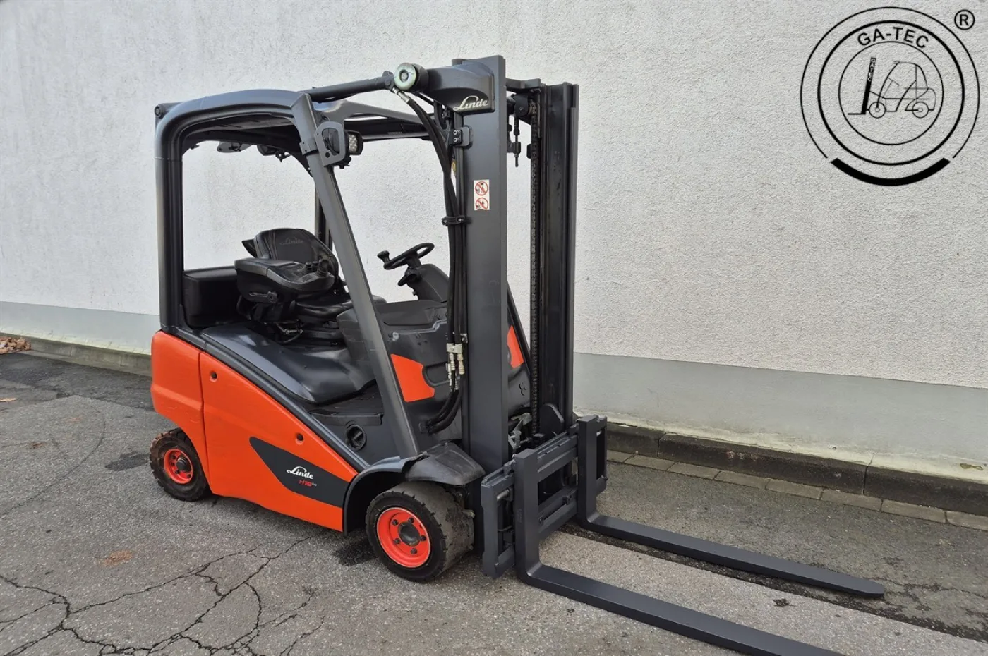 Linde H16D-01 - 4
