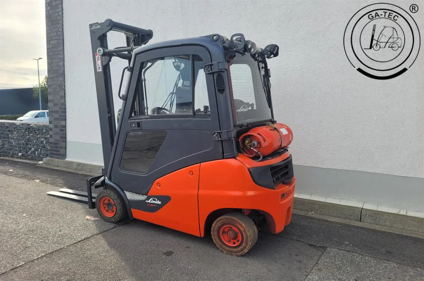 Linde H16T-01 - 3
