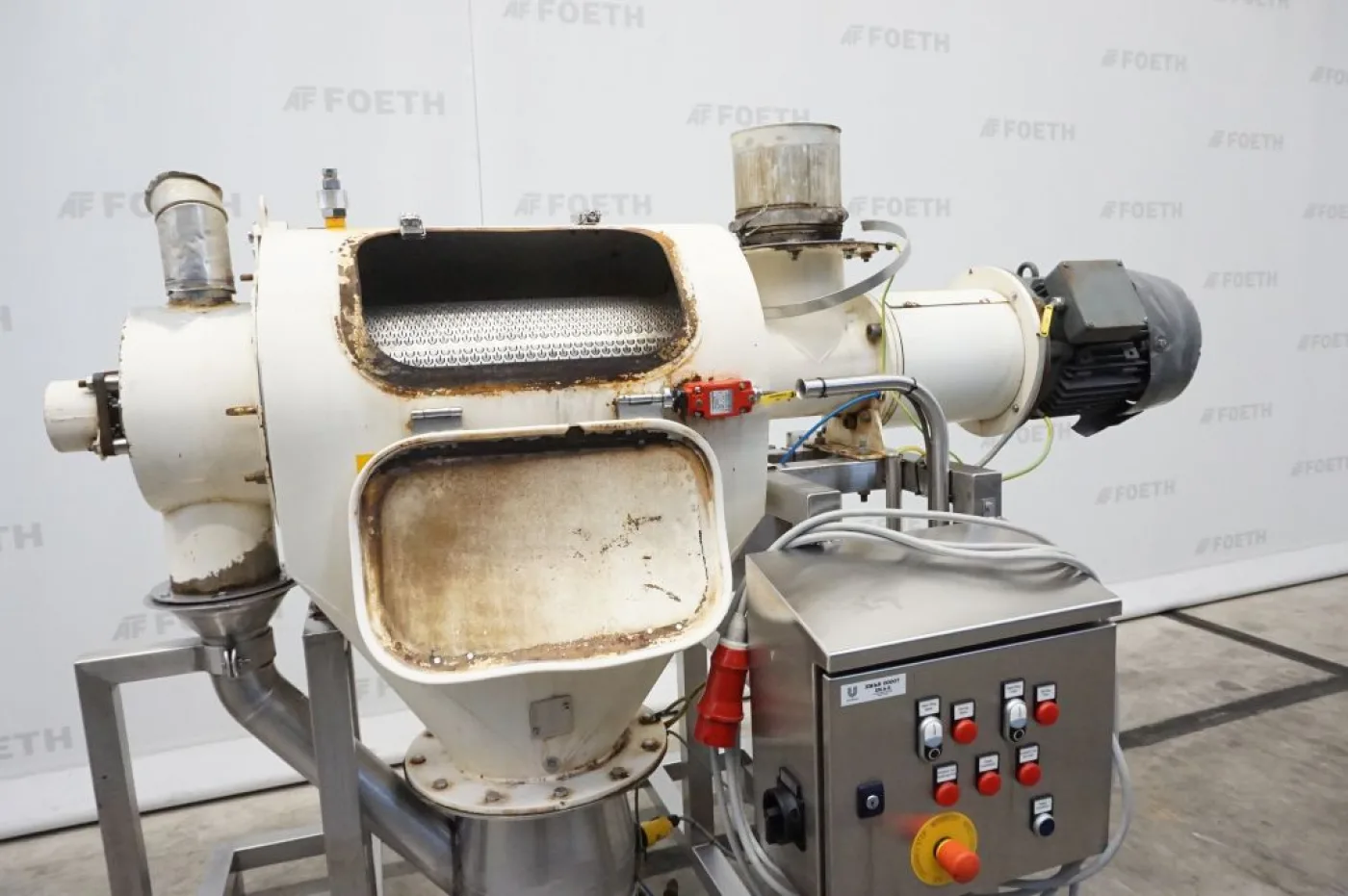 Kek Kemutec Grater - Rotating sieve - 4