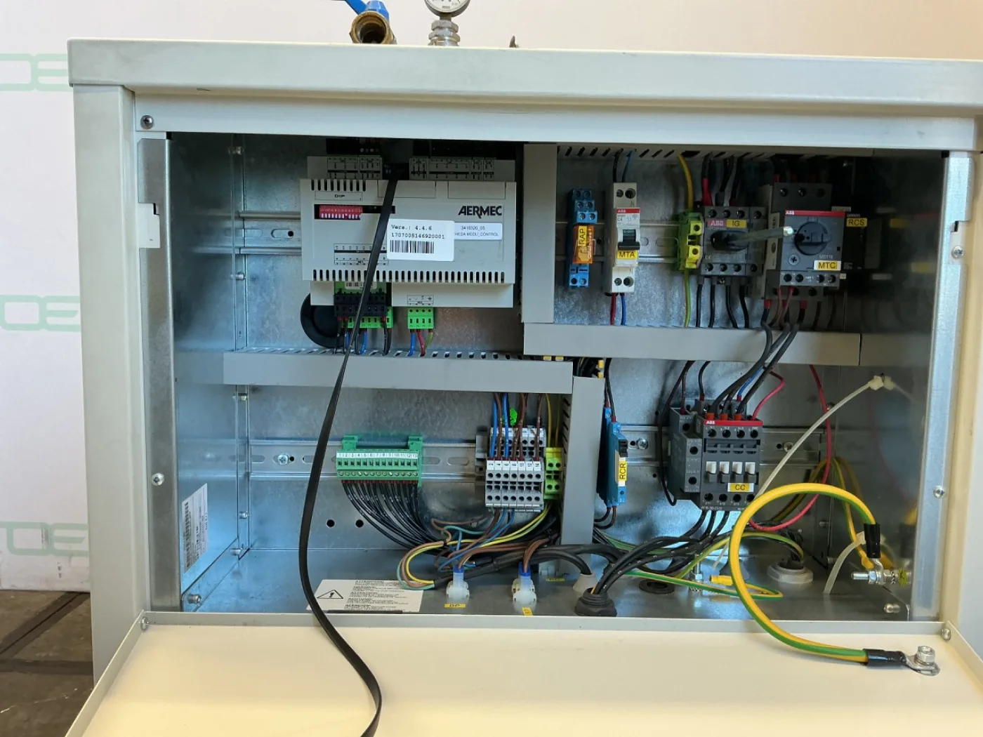 Aermec WRL081 EA P - Temperature control unit - 6