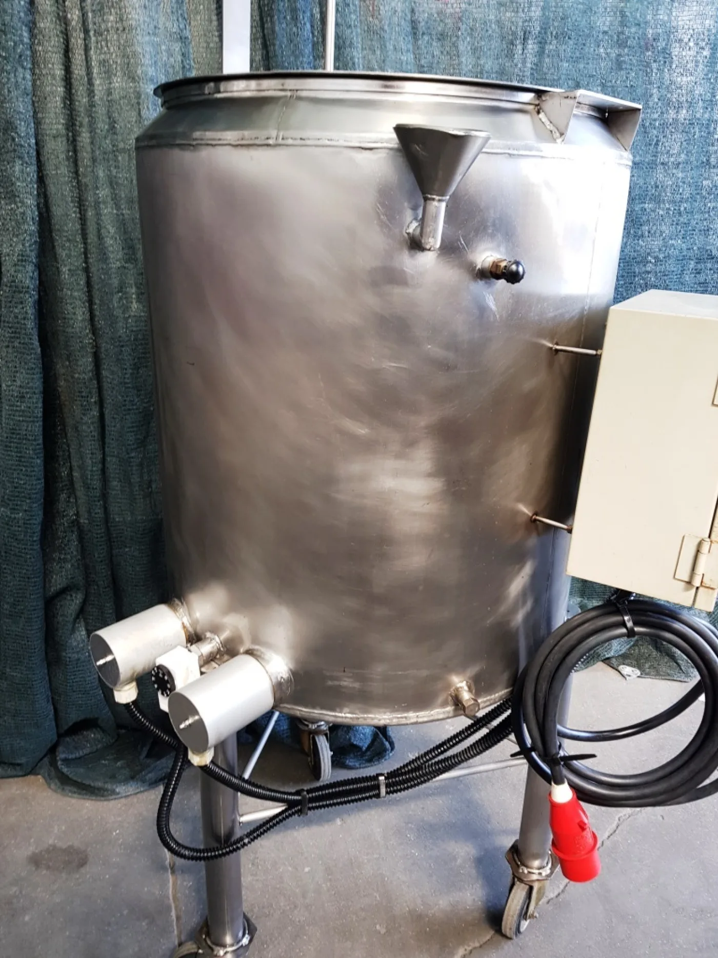 DISSOLUTORE RISCALDATO – MOD. 135 L - 5