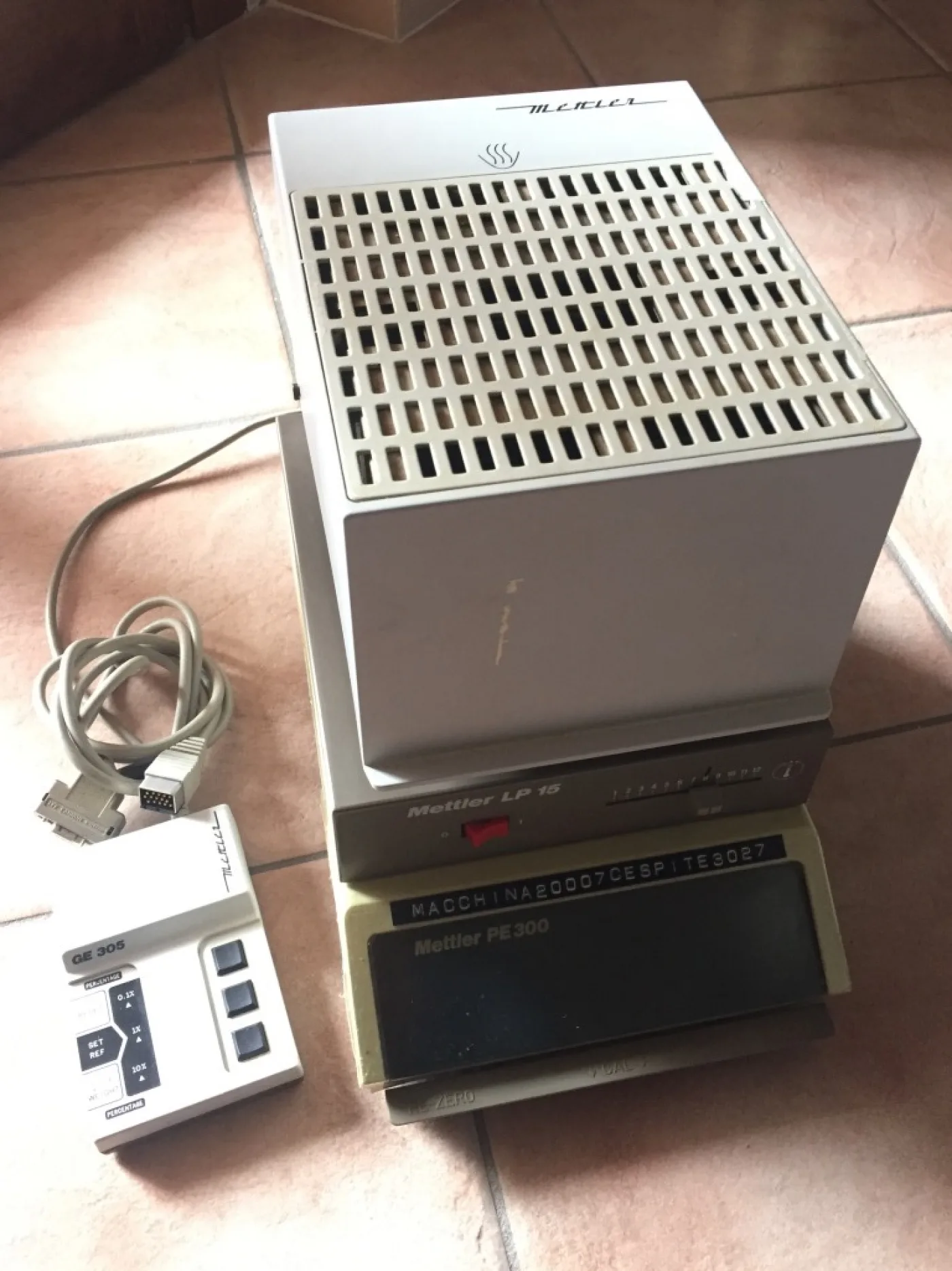 BILANCIA DA BANCO METTLER MOD. PE300 + PL15 ANALIZZATORE DI UMIDITÀ - 3